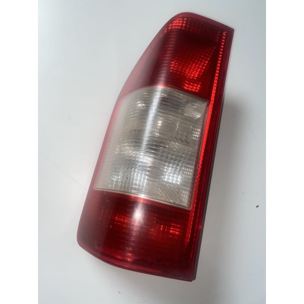 Lanterna Traseira Esquerda M Benz Sprinter 1996/2006