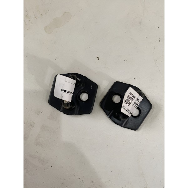 Batente Porta Renault Master 2.3 2014/2020 - Preto