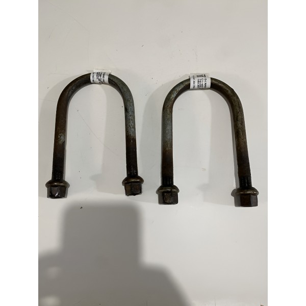 Grampo Feixe De Molas Traseiro Mb Sprinter 311 1998/2011