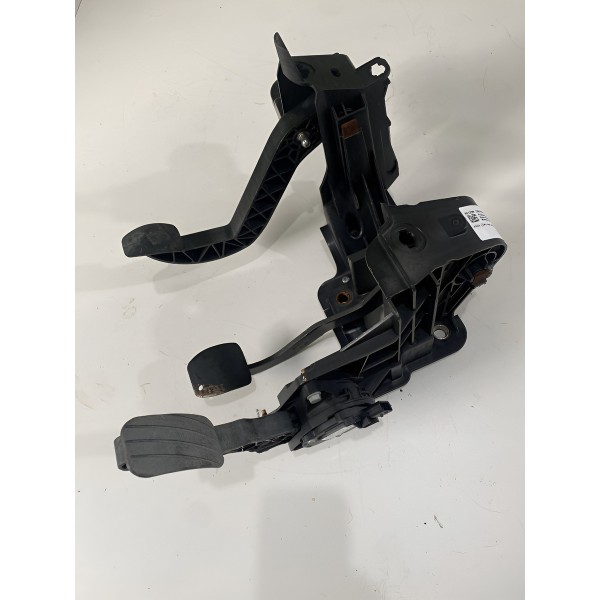 Pedaleira C/ Suporte Freio/emb/acel C/ Sensor Master 2014/20