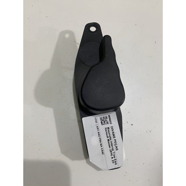 Maçaneta Interna Tras Esq Renault Master 2016 A 23 Cinza Dianteira