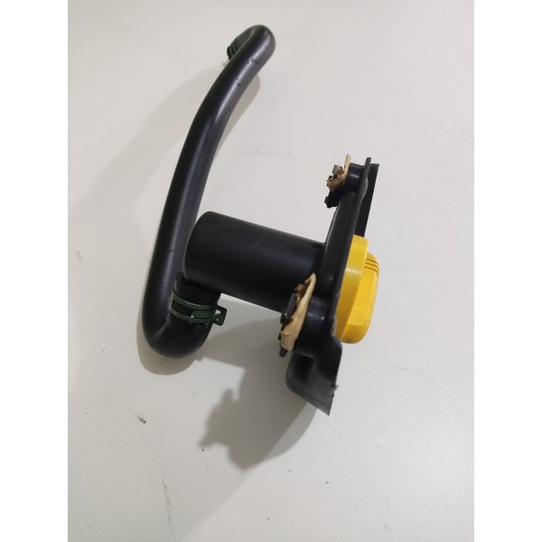 Bocal Do Óleo Motor C/ Tampa E Mangueira Master 2014/2022