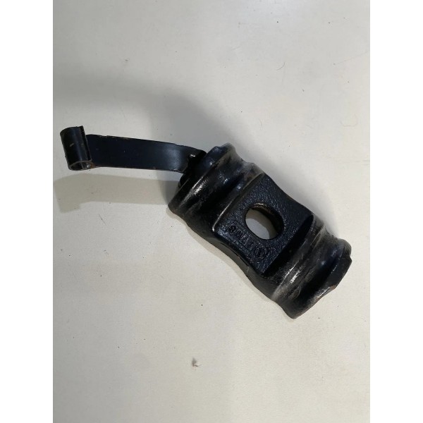 Batente De Mola Traseira C/ Suporte Esquerdo Transit 2008/20