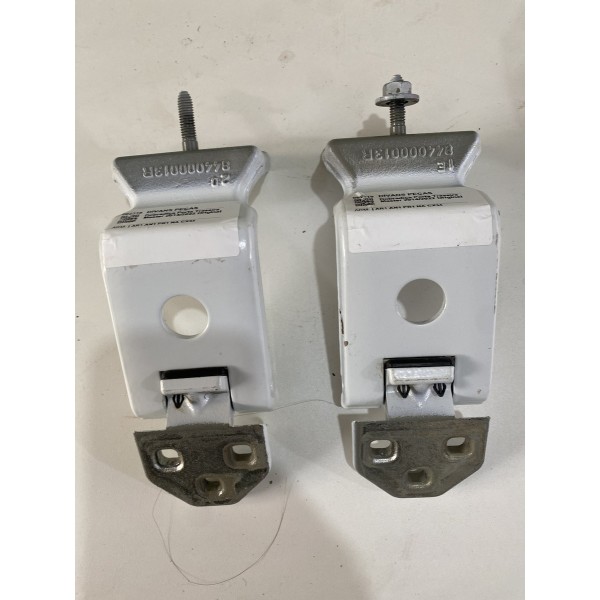 Dobradiça Porta Traseira Renault Master 2014/2022 Original